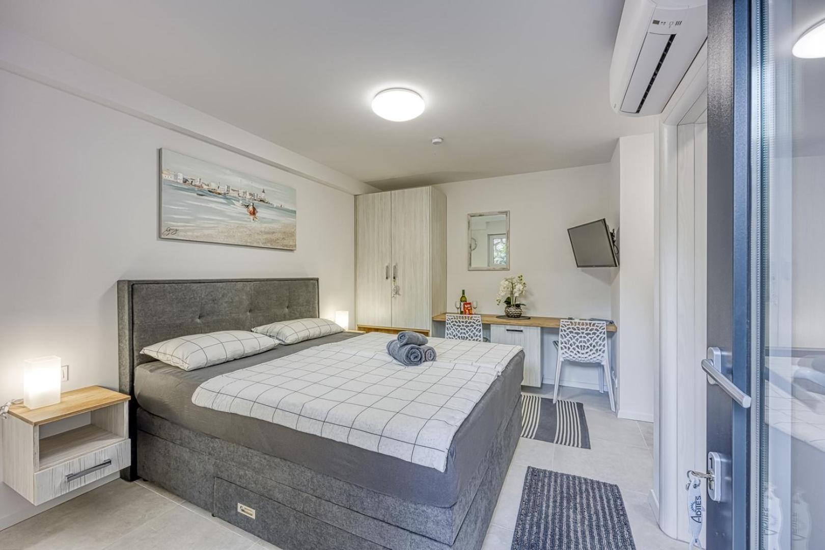 Adites Hotel ดรามัลย์ ภายนอก รูปภาพ